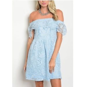 NWT 🔥Stunning!! Lace Off-The-Shoulder Boutique Dress💕